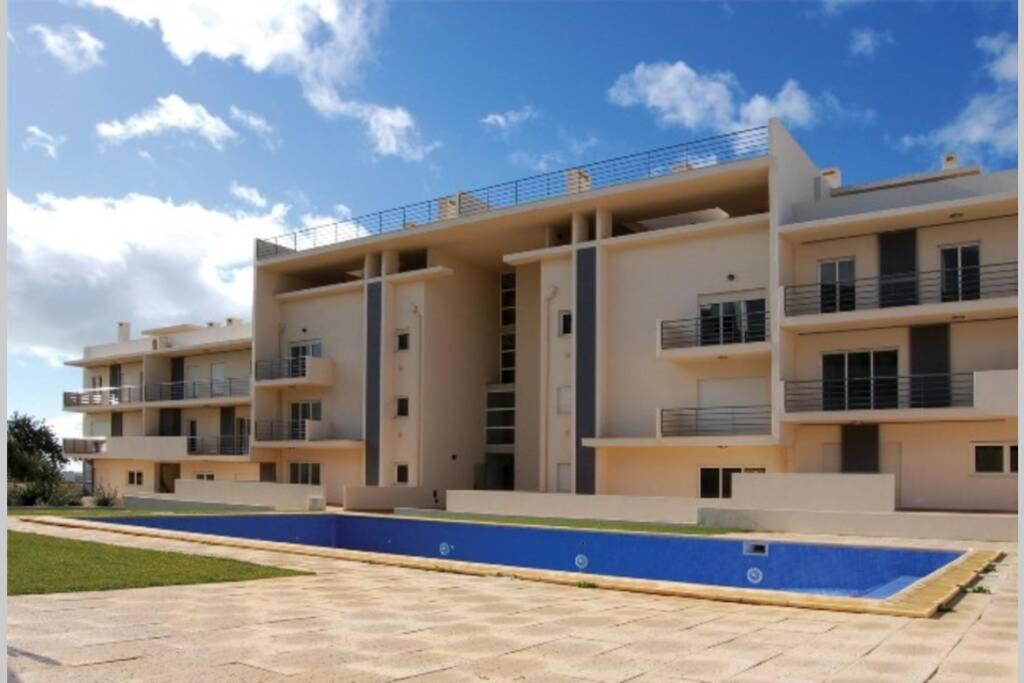 Modern 3 Bedroom Pool View. البوفيرا المظهر الخارجي الصورة